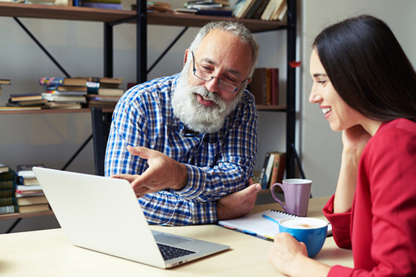 thesis students advisor